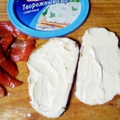 Фото рецепта - Бутерброды на перекус с рыбой - шаг 3