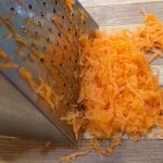 Фото рецепта - Булгур с зеленым горошком и овощами - шаг 2