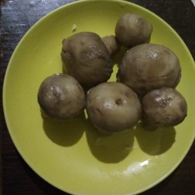 Фото рецепта - Лаваш с крабовыми палочками, сыром и маринованными грибами - шаг 4