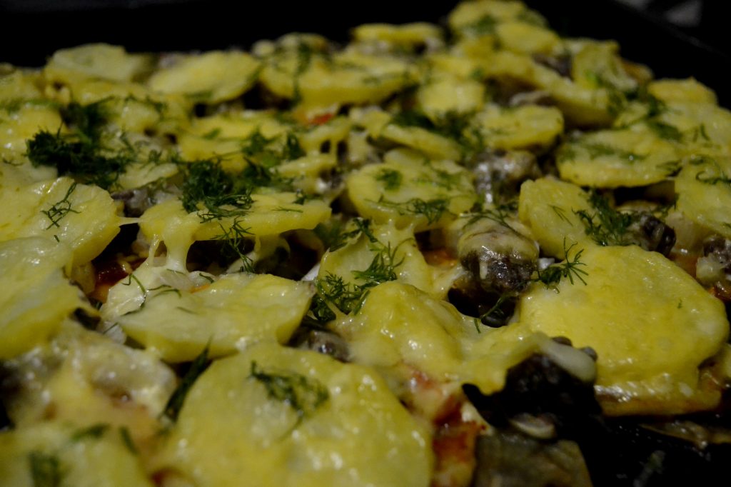 Мясо «по-французски» в духовке