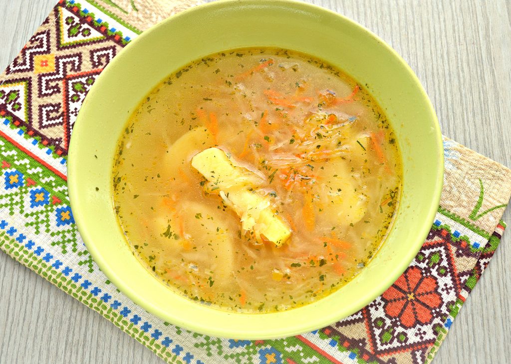 Русские щи из квашеной капусты