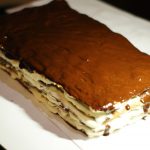 Фото рецепта - Двухцветный торт «Мишка» со сметанным кремом - шаг 9
