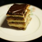 Фото рецепта - Двухцветный торт «Мишка» со сметанным кремом - шаг 9