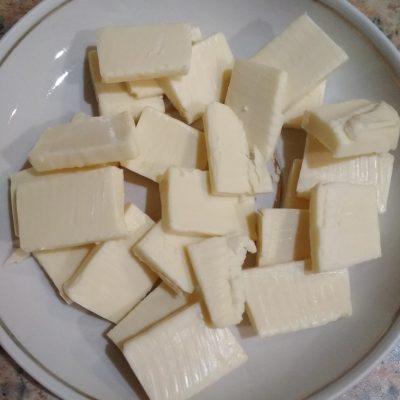 Фото рецепта - Рыбный суп с плавленым сыром и рисом - шаг 4