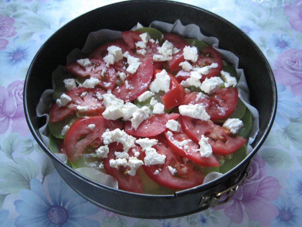 Фото рецепта - Запеканка из кабачков с сыром и помидорами - шаг 4