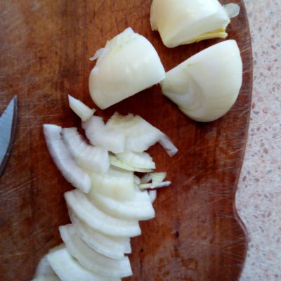 Фото рецепта - Красная фасоль с мясом, запеченная в горшочке - шаг 3
