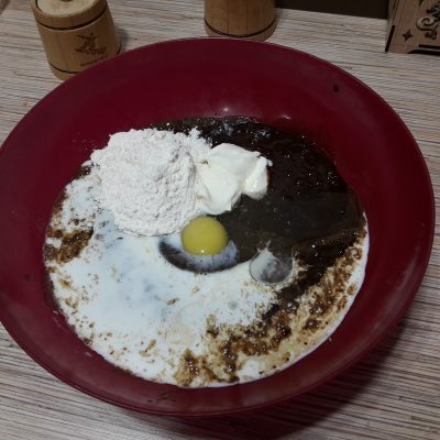 Фото рецепта - Печеночный торт из говяжьей печени с овощами - шаг 4