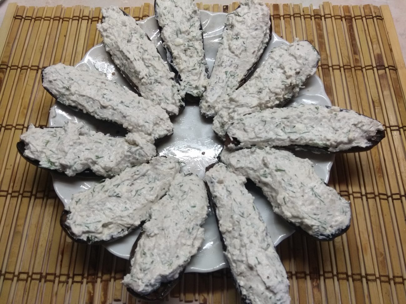 Закуска из баклажан с творогом