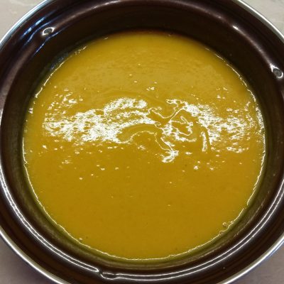 Фото рецепта - Крем-суп из цветной капусты с куркумой - шаг 3