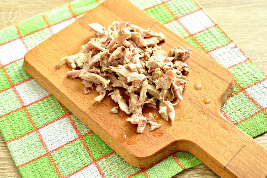 Фото рецепта - Рассольник с курицей с маринованными огурчиками - шаг 7