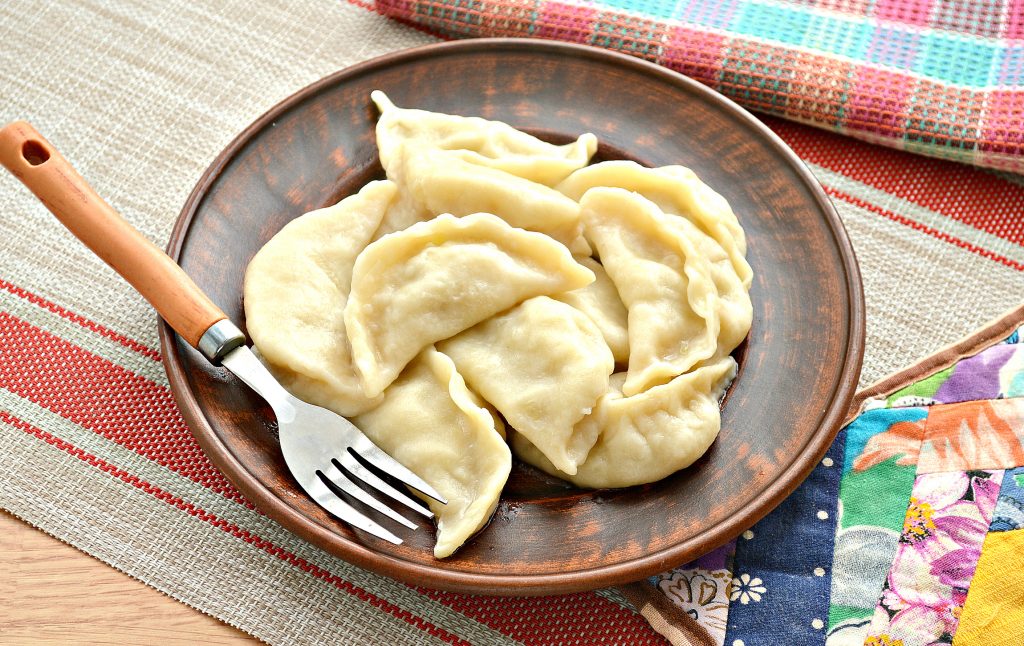 Вареники с салом и картошкой