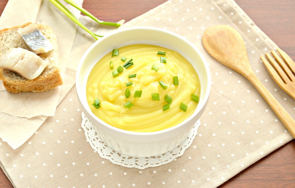 Картофельное пюре с чесноком в блендере