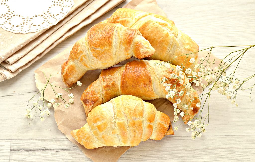 Круассаны с джемом