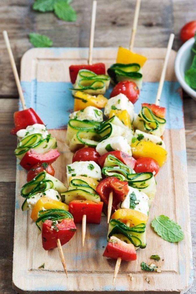 Закусочный шашлычок из овощей с сыром