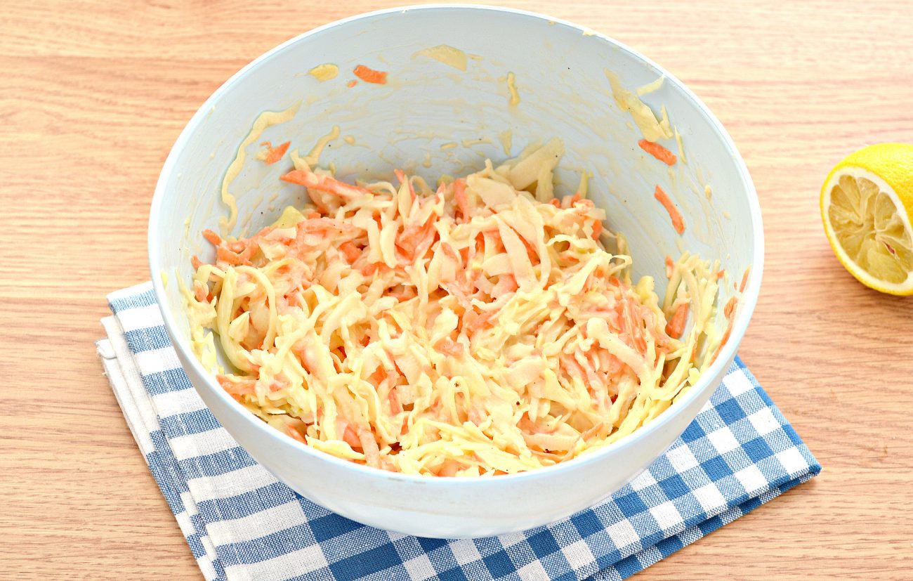 Kneecole Slaw