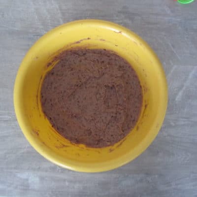 Фото рецепта - Постные котлеты из красной фасоли орехами и чесноком - шаг 3