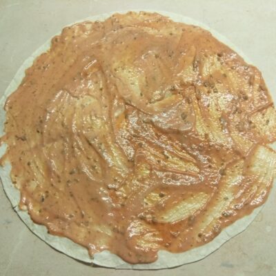 Фото рецепта - Шаурма с запеченной скумбрией и свежими овощами - шаг 2