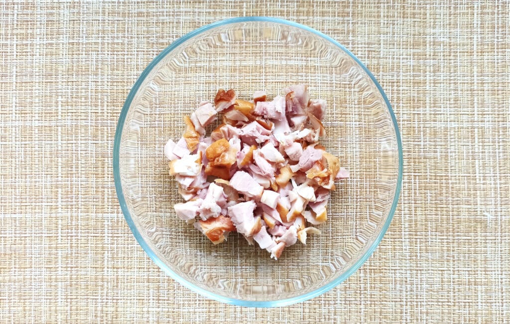 Фото рецепта - Мексиканская кесадилья с копченой курицей - шаг 1