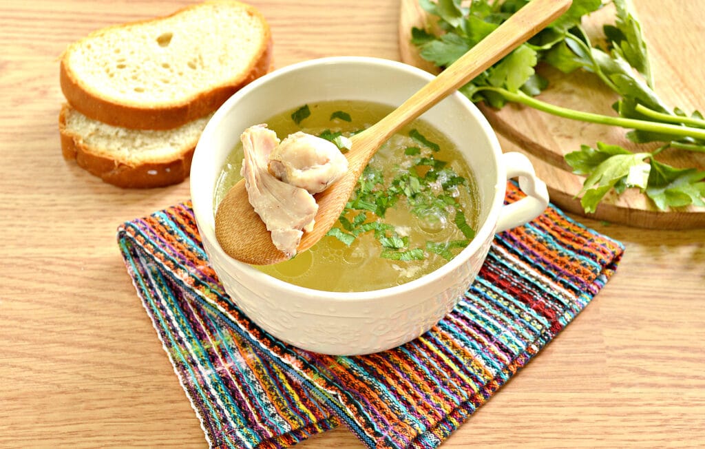 Куриный бульон с овощами в мультиварке