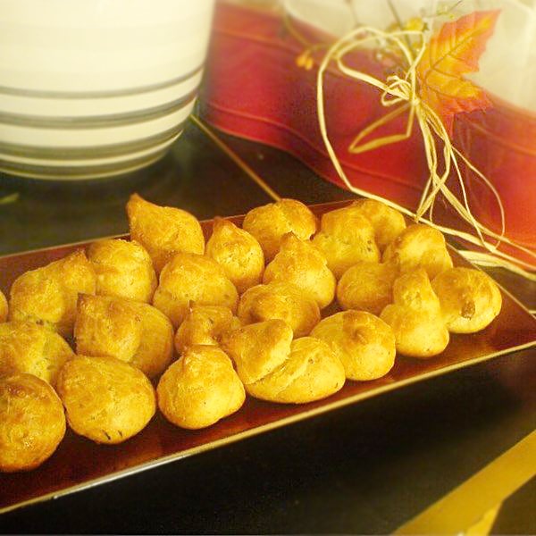 Заварные гужеры — булочки с сыром