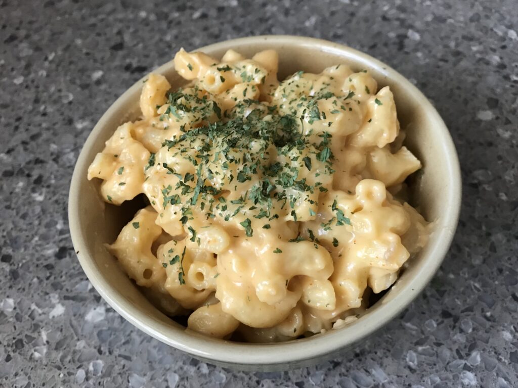 Макароны с сыром (простой рецепт)