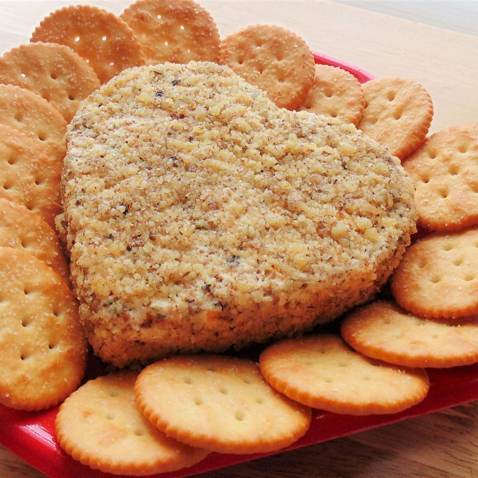 Сырная луковая закуска с крекерами