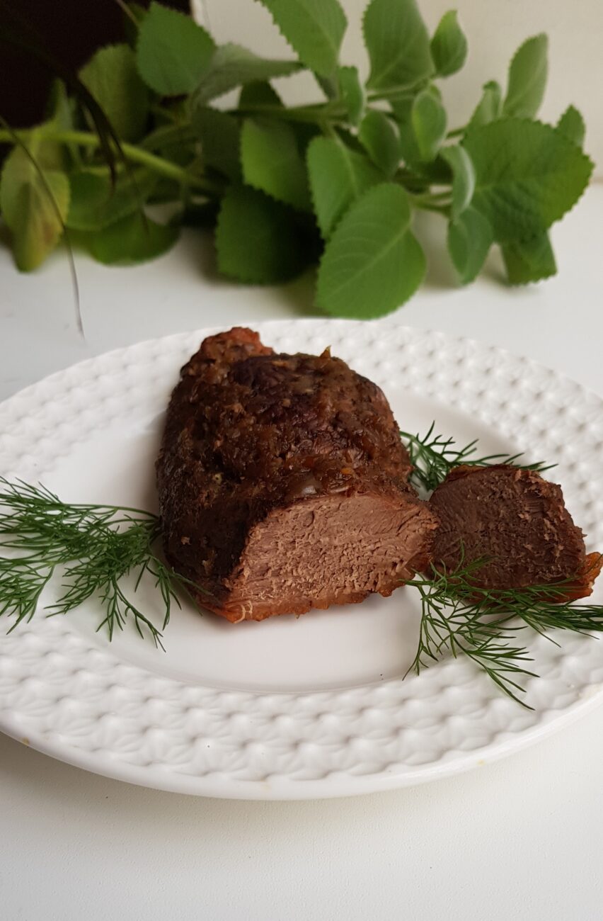 Утиная грудка в кисло-сладком соусе