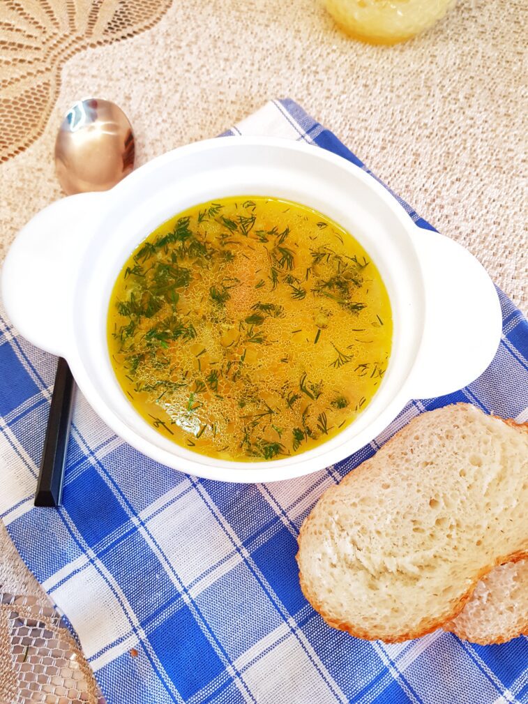 Кубанский суп с пшеном и копчёной колбасой