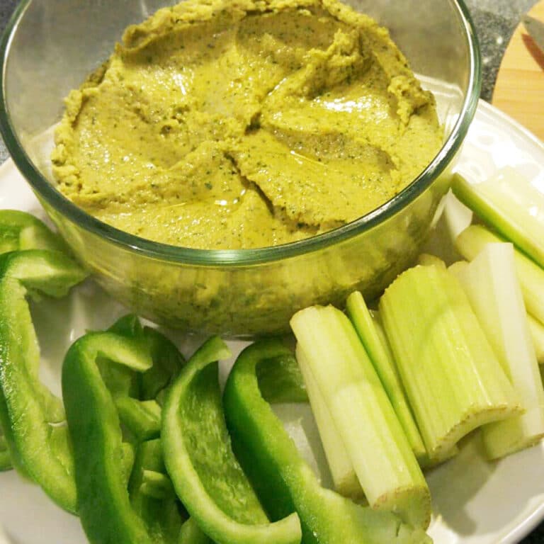 Зеленый хумус - оригинальная закуска - рецепт приготовления