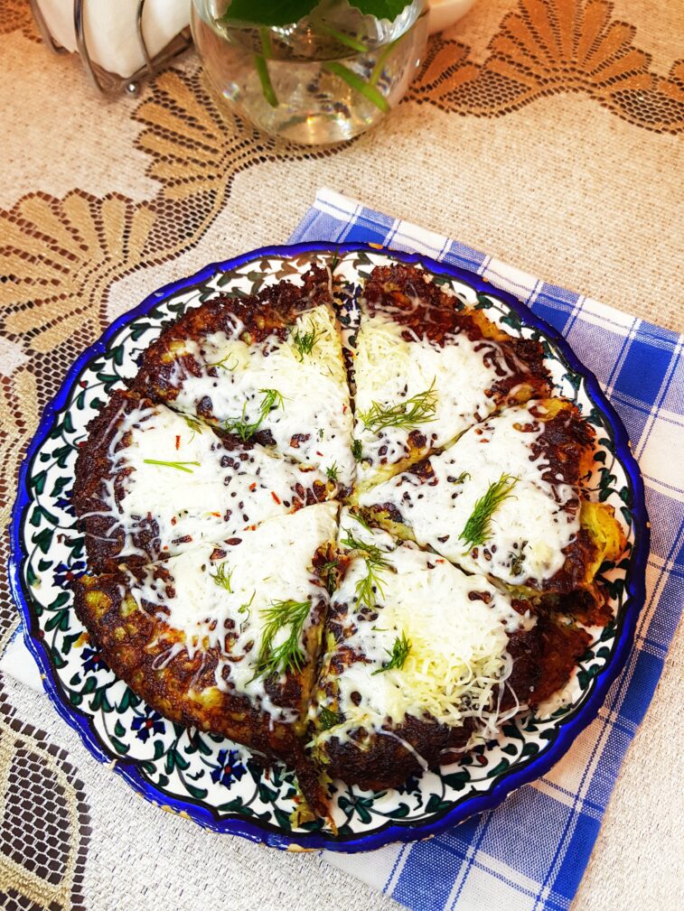 Картофельные блины с сыром и зеленью