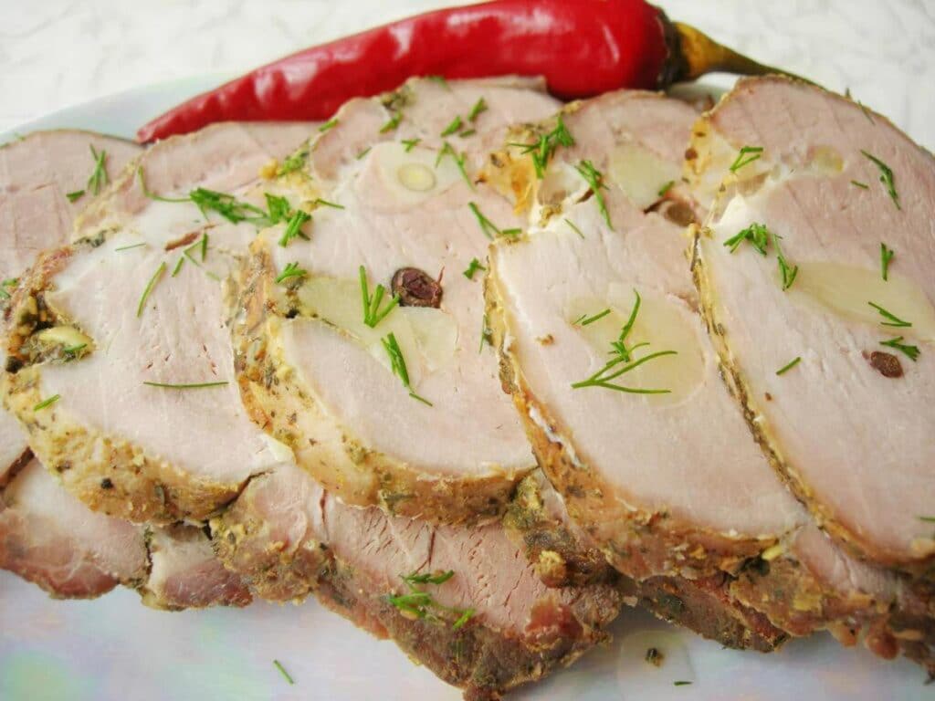 Фото рецепта - Буженина из свинины (запеченное мясо) - шаг 6