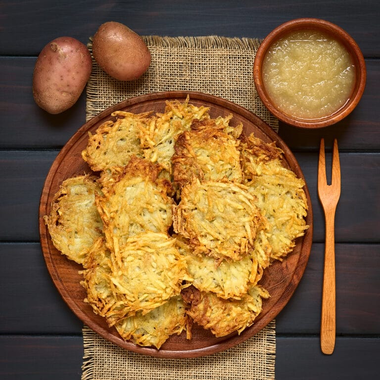 Драники картофельные классические - рецепт приготовления