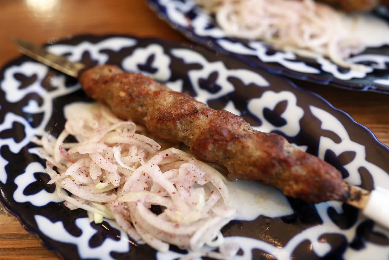 Сочный люля-кебаб из говядины, с добавлением курдючного жира