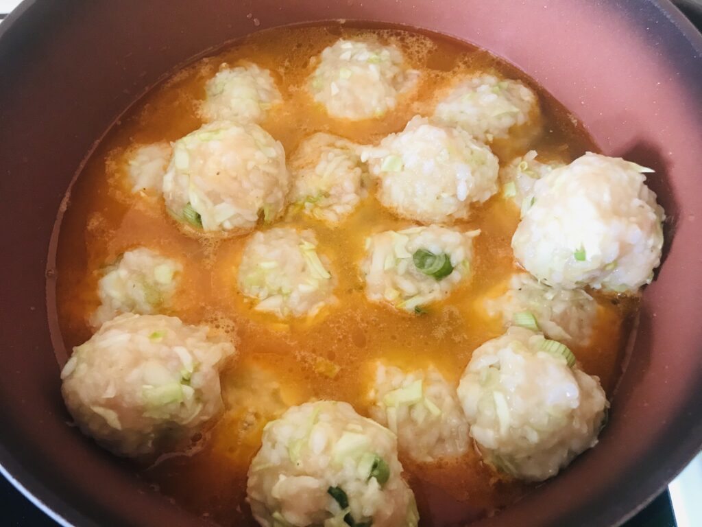 Фото рецепта - Ленивые голубцы с куриным фаршем в казане - шаг 6