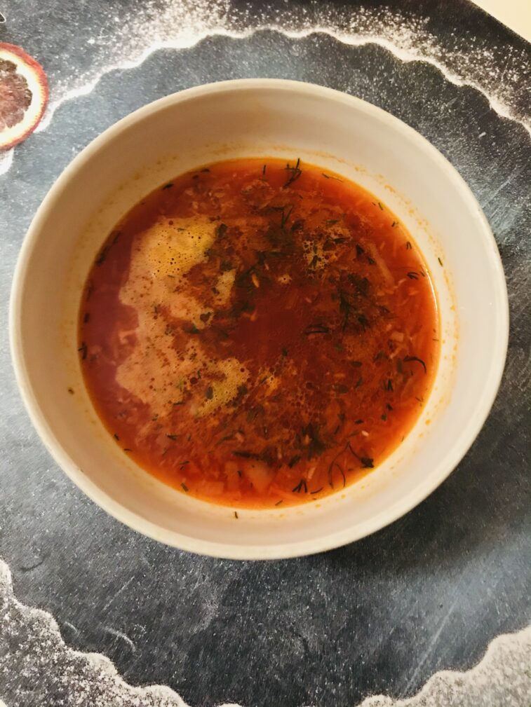 Красный борщ без мяса и капусты