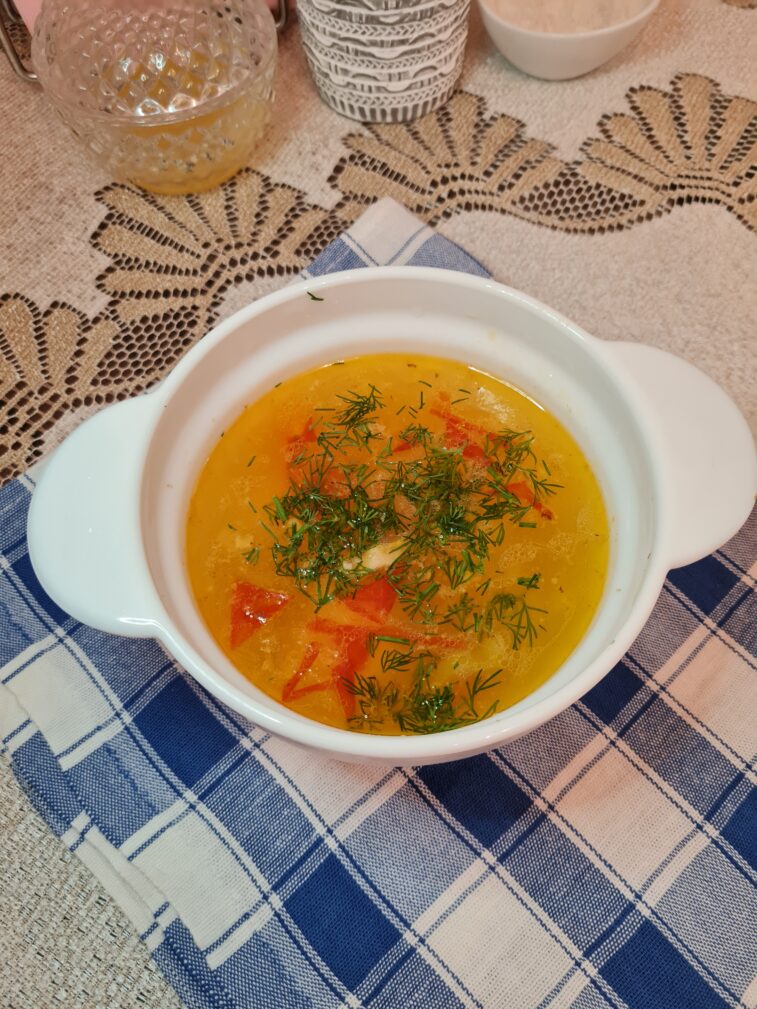Куриный суп с сырными шариками