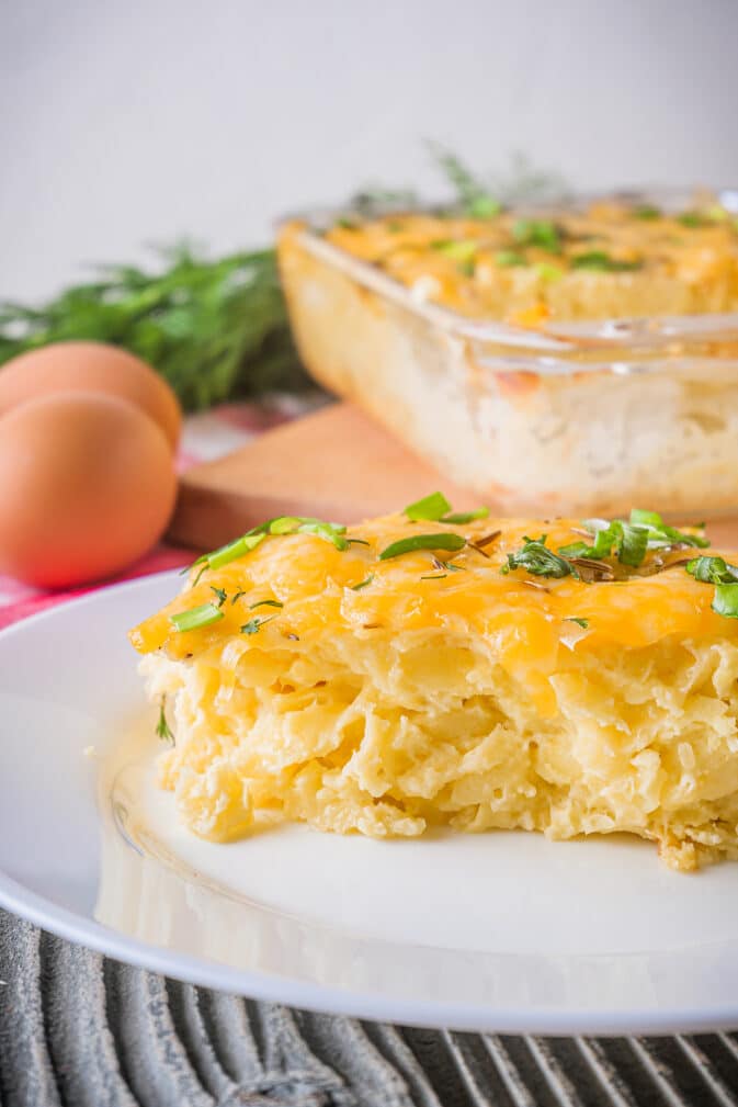 Фото рецепта - Картофельная запеканка с яйцом и сыром - шаг 9