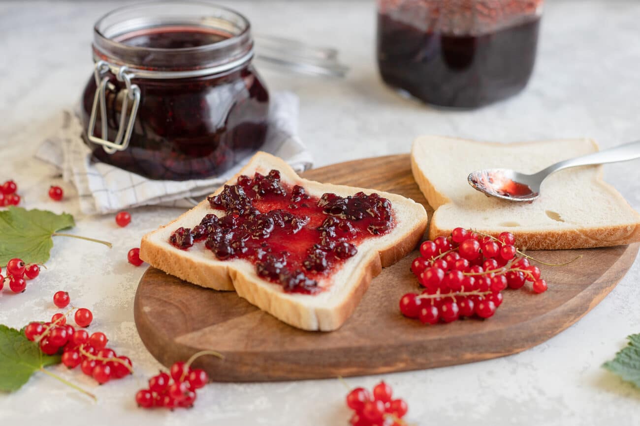 Варенье из красной смородины
