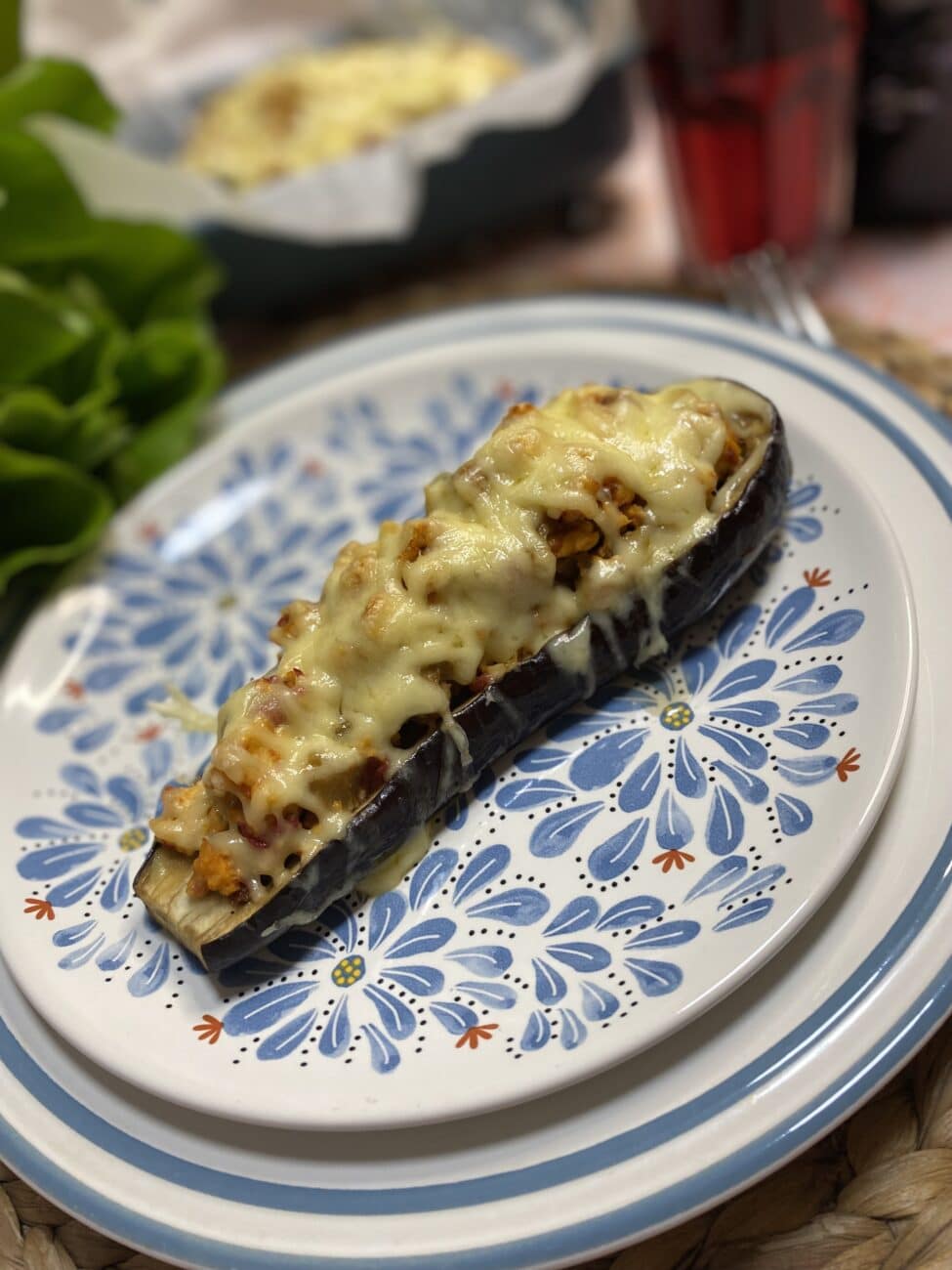 Баклажаны, фаршированные мясом