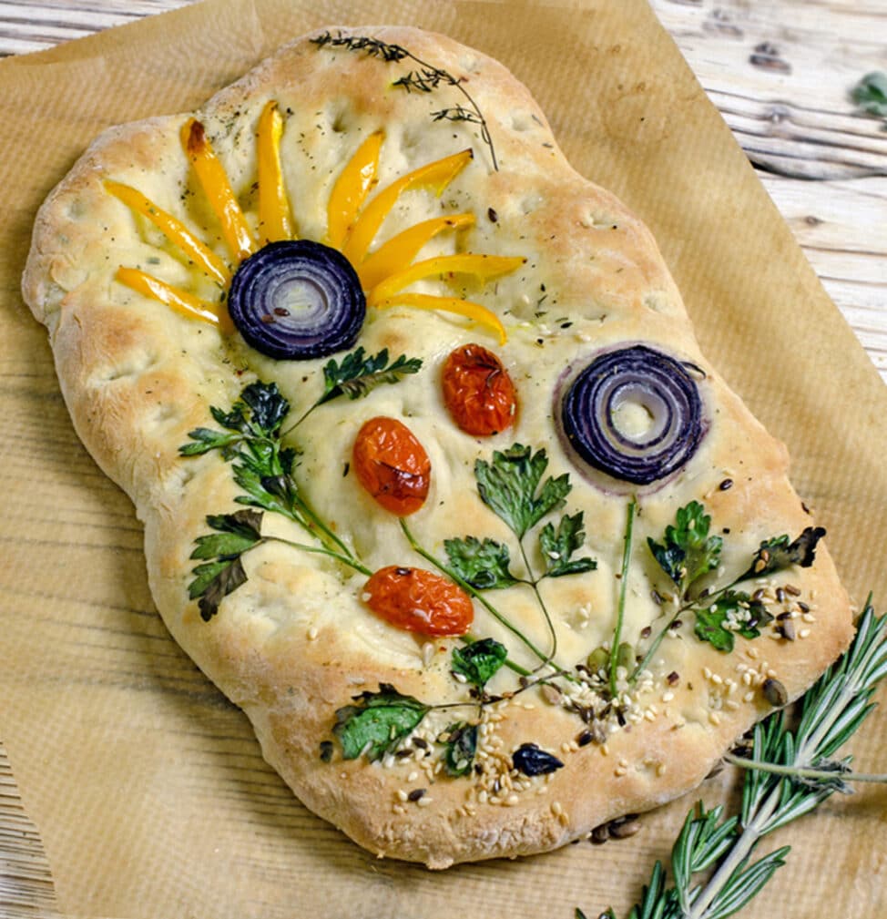 Итальянская лепешка — фокачча с овощами