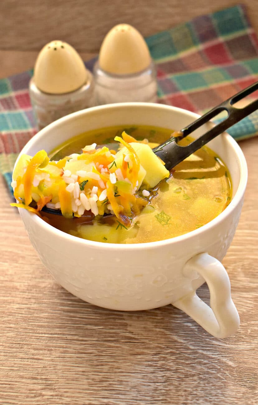 Рисовый суп с овощами