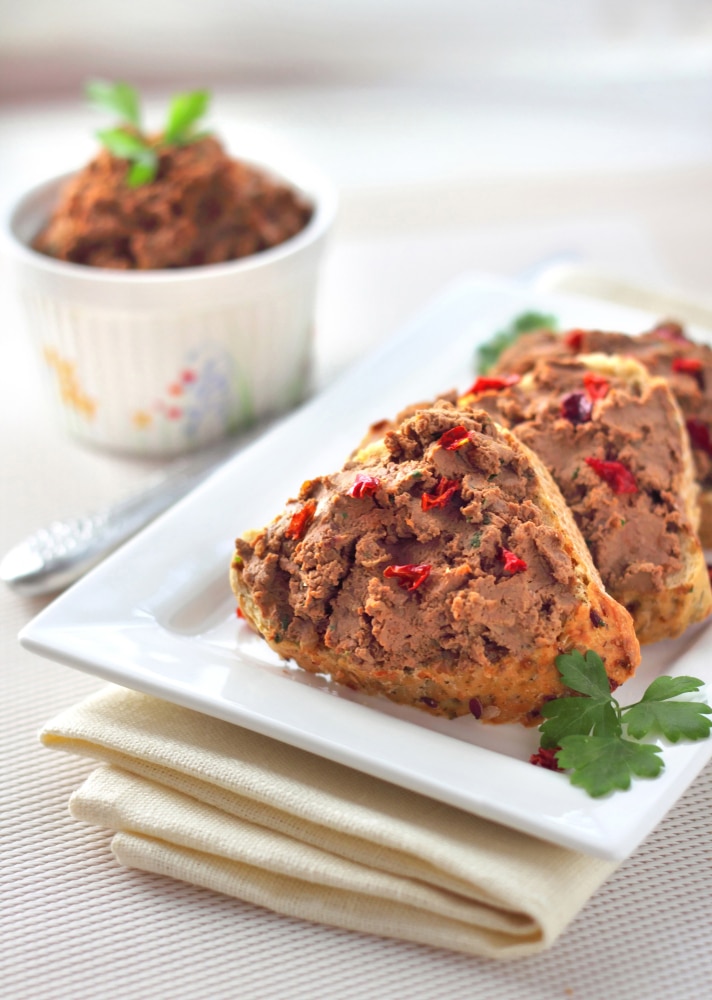 Паштет из куриной печени с луком и морковью