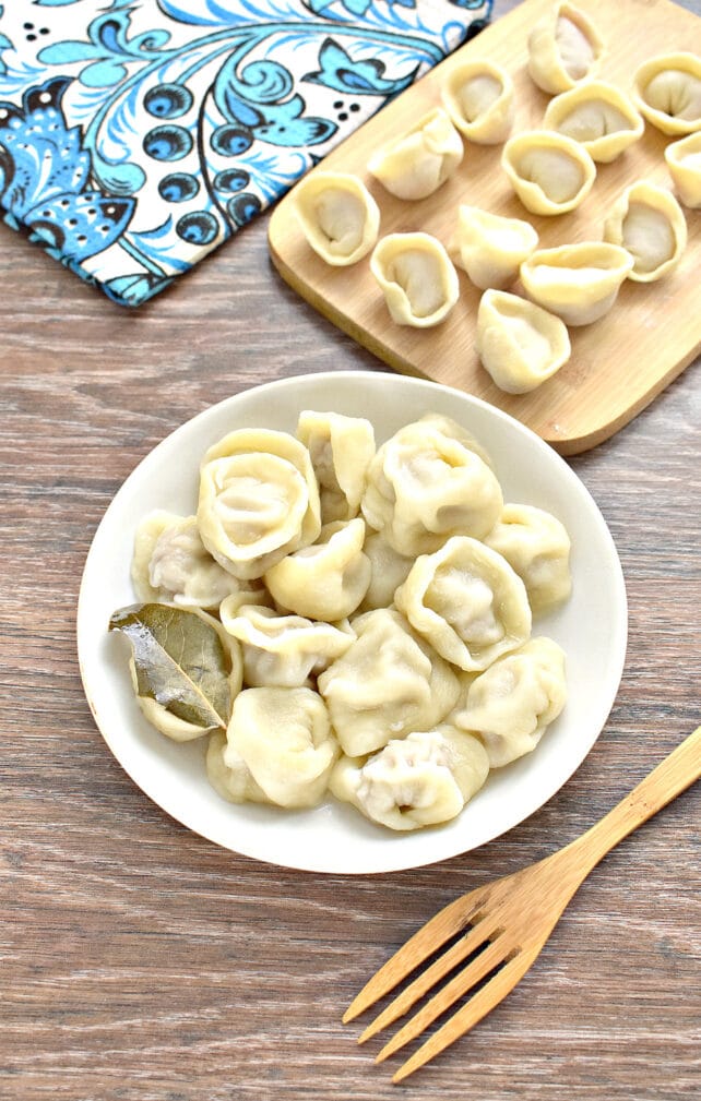 Пельмени с курицей и свининой