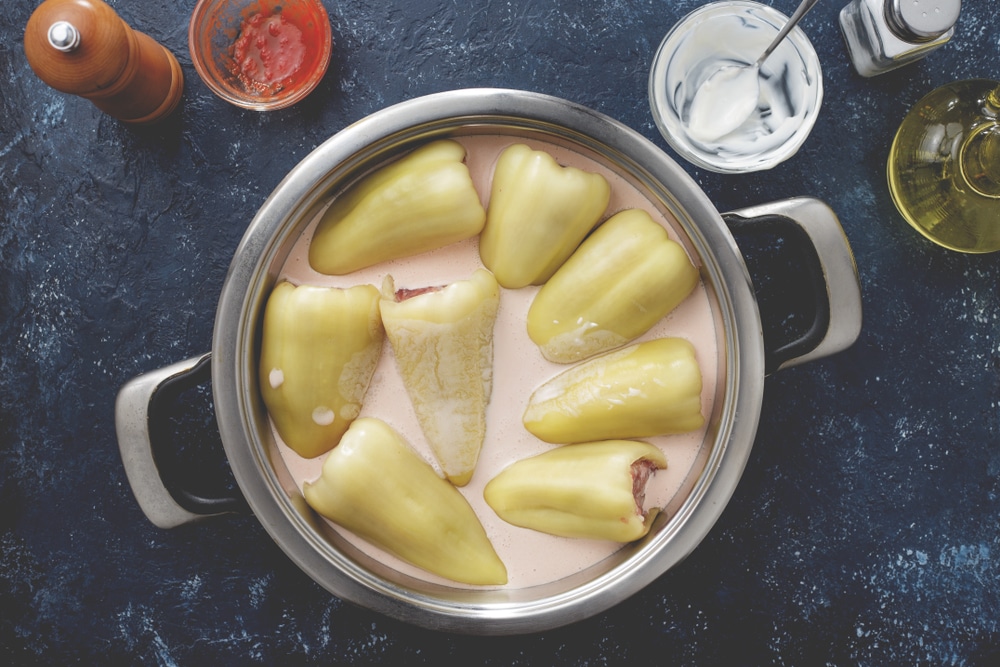 Фото рецепта - Фаршированный перец с мясом и рисом - шаг 11