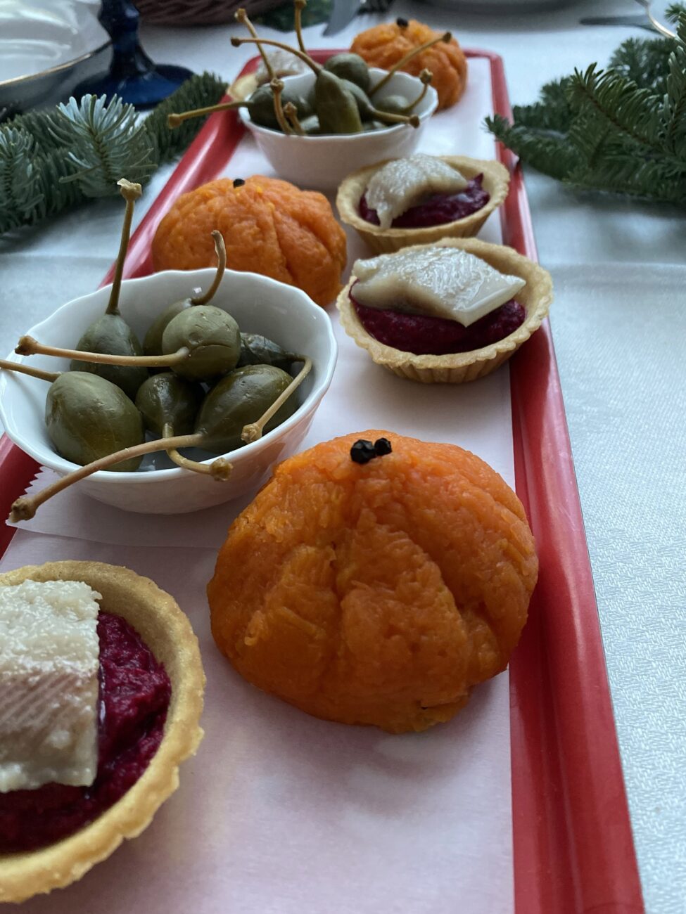 Закусочный салат «Мандарин» с курицей