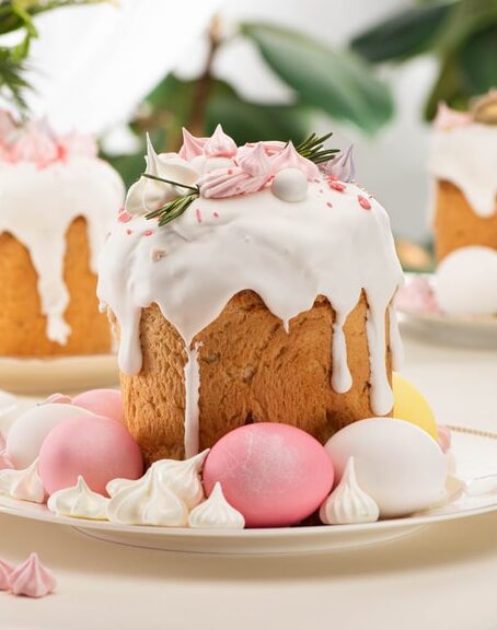 Пасхальный кулич с изюмом