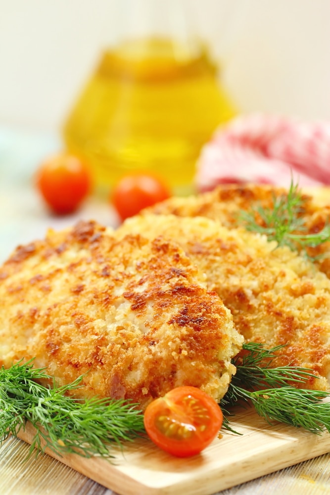 Жаренная в панировке куриная грудка
