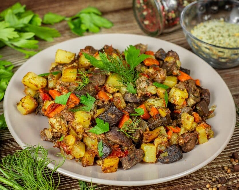 Куырдак — жаркое с овощами