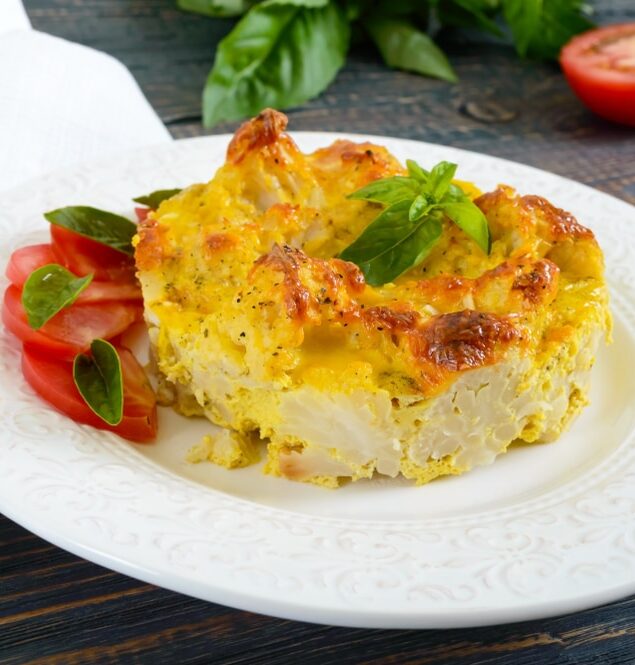 Запеканка из цветной капусты с яйцом и сыром
