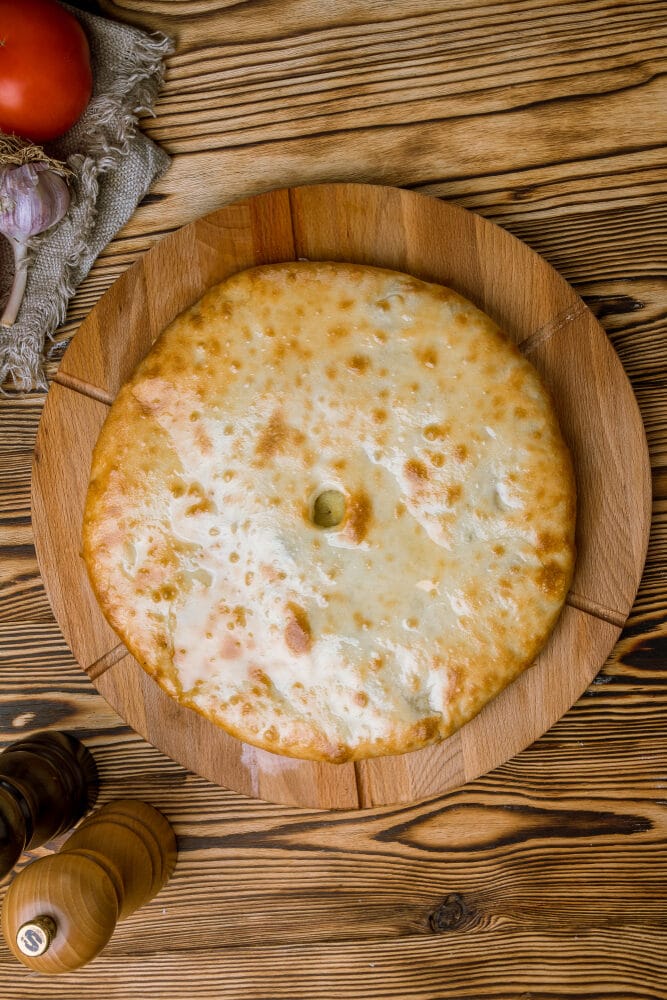 Осетинский пирог с сыром и зеленью